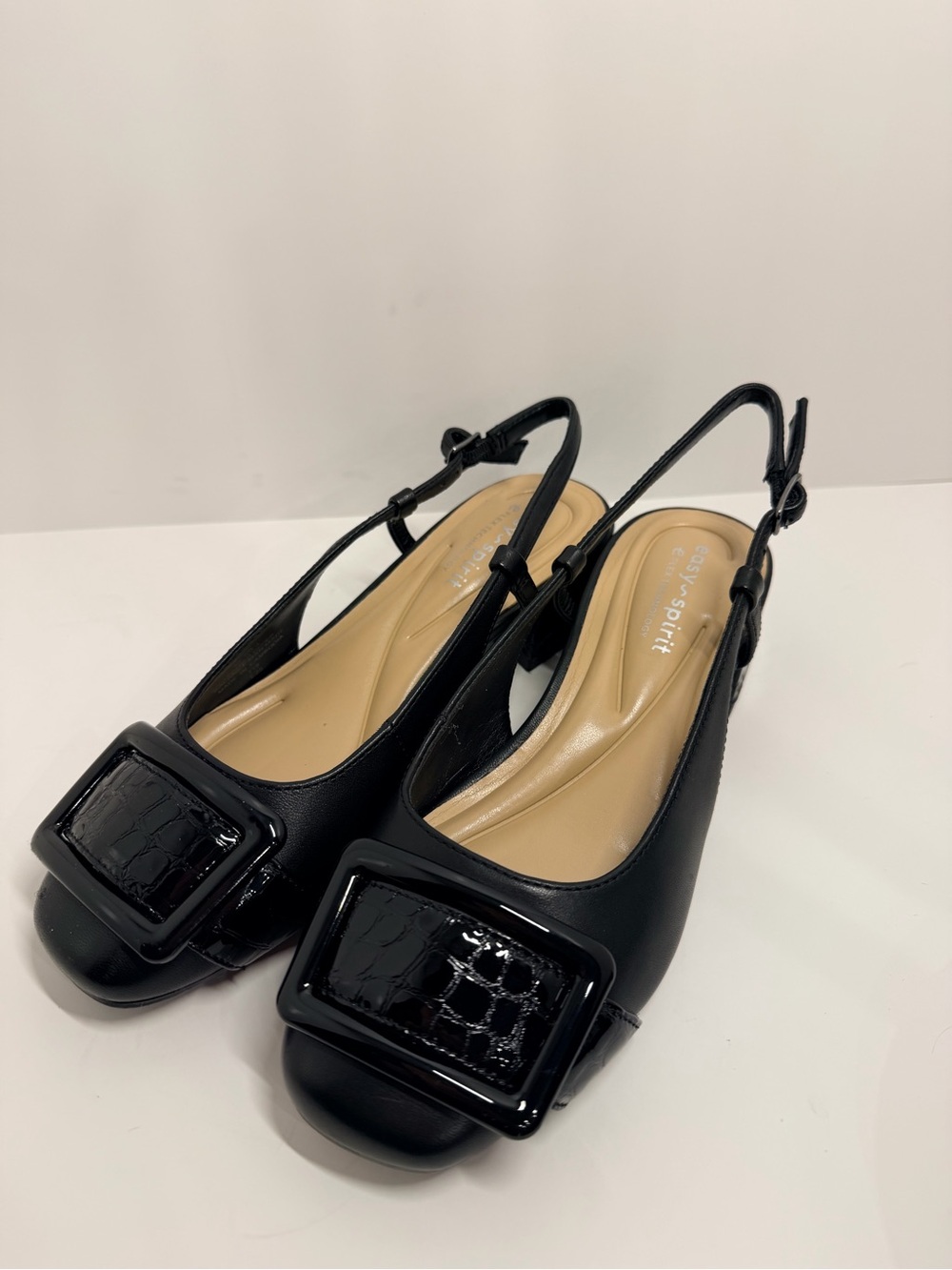 Easy Spirit Jola Black Slingback Pumps Size 9M NWT